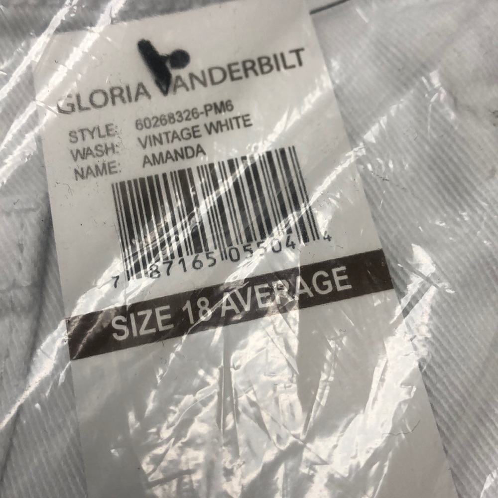 Gloria Vanderbilt® Amanda White Denim Jeans NWT - Picture 5 of 10